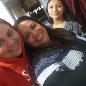 Meet your Posher, Mirta